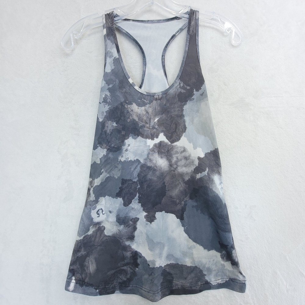 Lululemon Women's Tie-dye Gray Athletic Top Gym Monochrome Size Small
